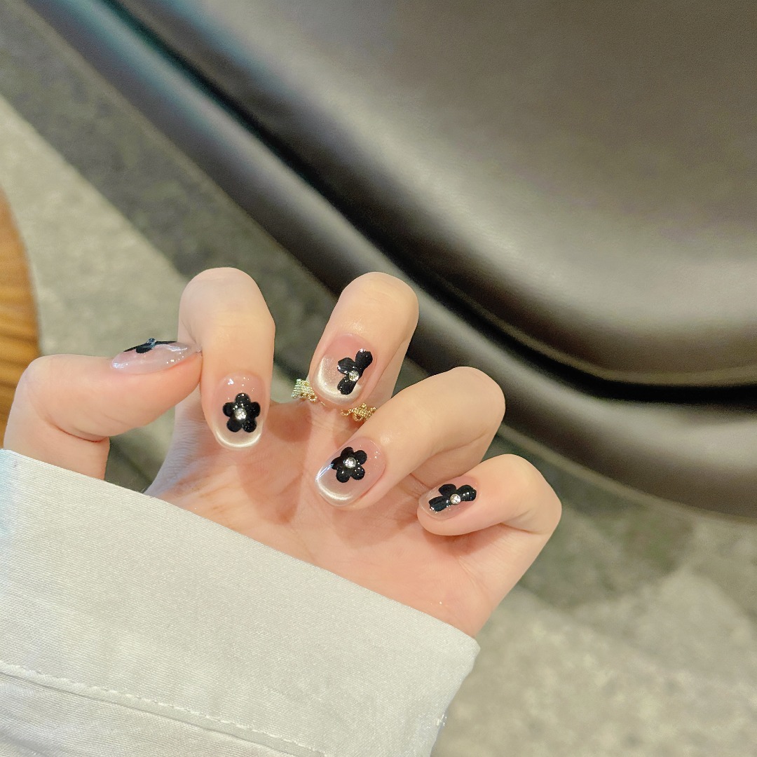 10 pièces d'ongles ronds court - Resin Art Using Flowers avis et prix