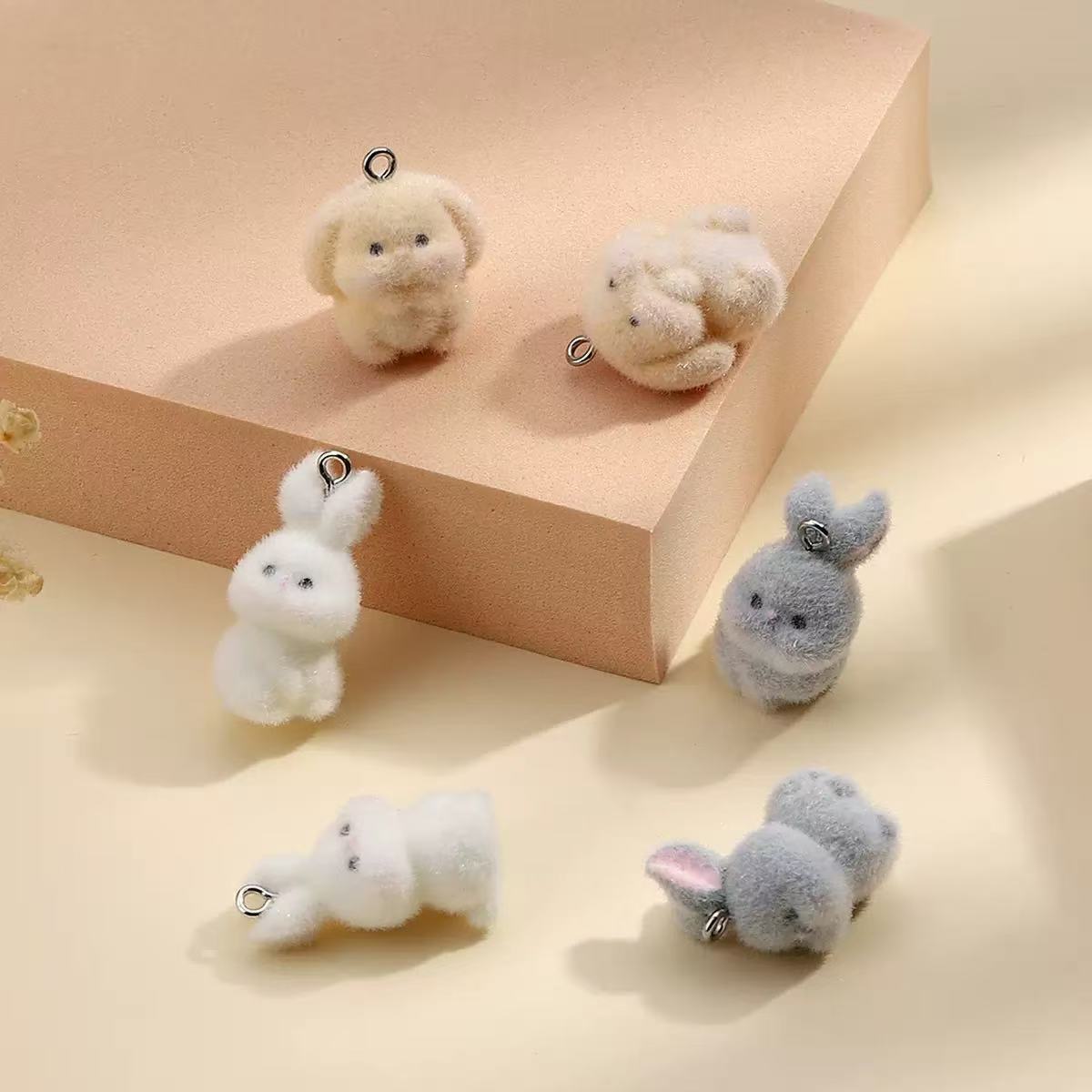 Breloques en résine petit lapi - Resin Art Jewellery Kit avis et prix